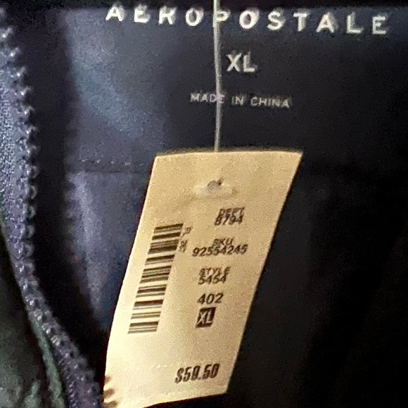 Puffer Vest - Picture 6 of 6